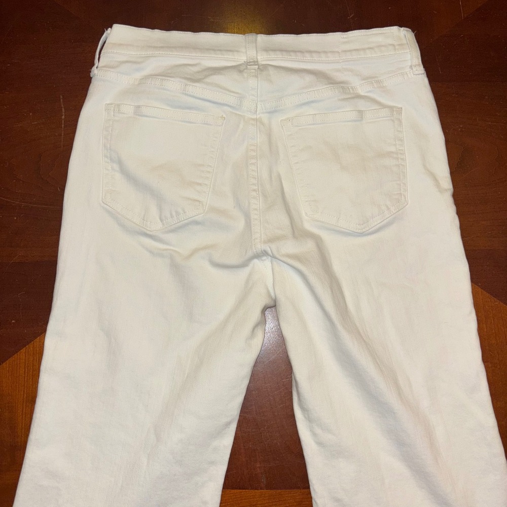 J Crew | Women's‎ Size 29 | White Kick Out Jeans | Gold Rivets and Buttons - Picture 9 of 10